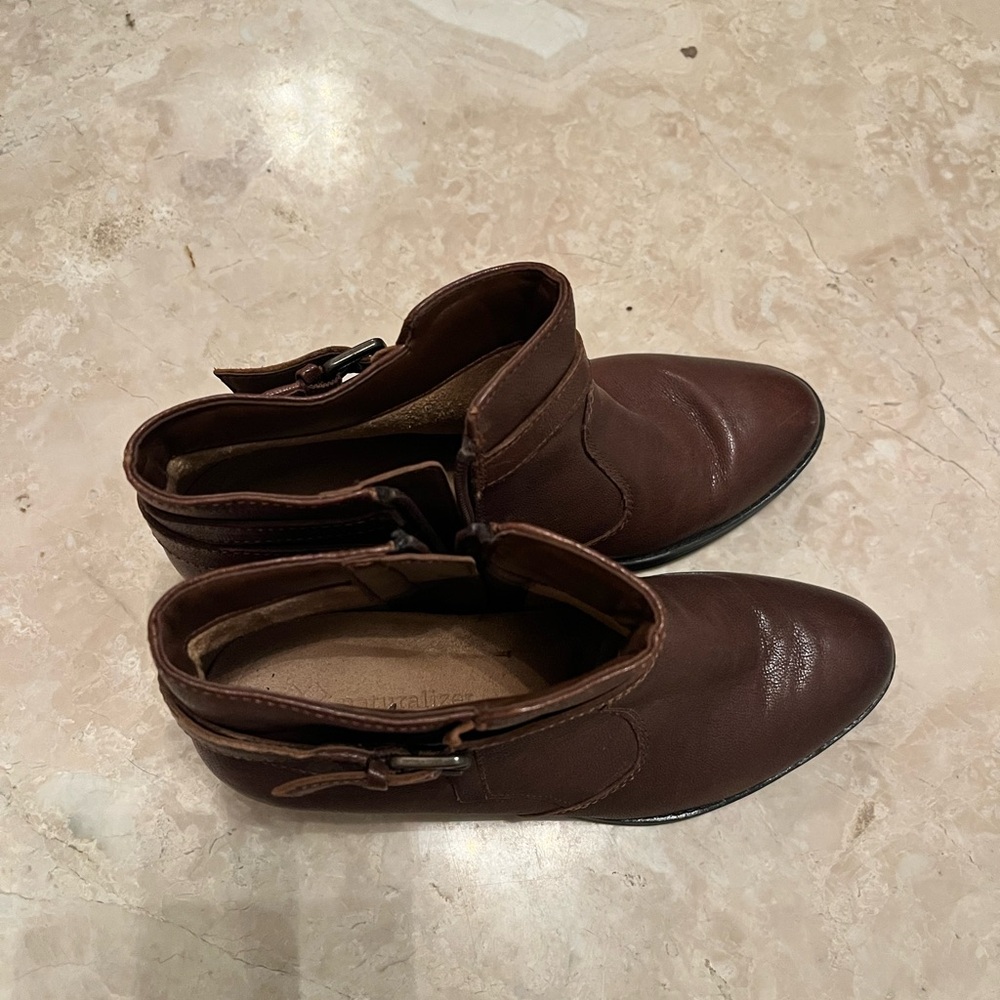 Naturalized Ankle Boots Booties Shoes Brown Casual Work EUC W6 Leather Business
